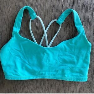 Perfect Condition. Lulu lemon Sports Bra